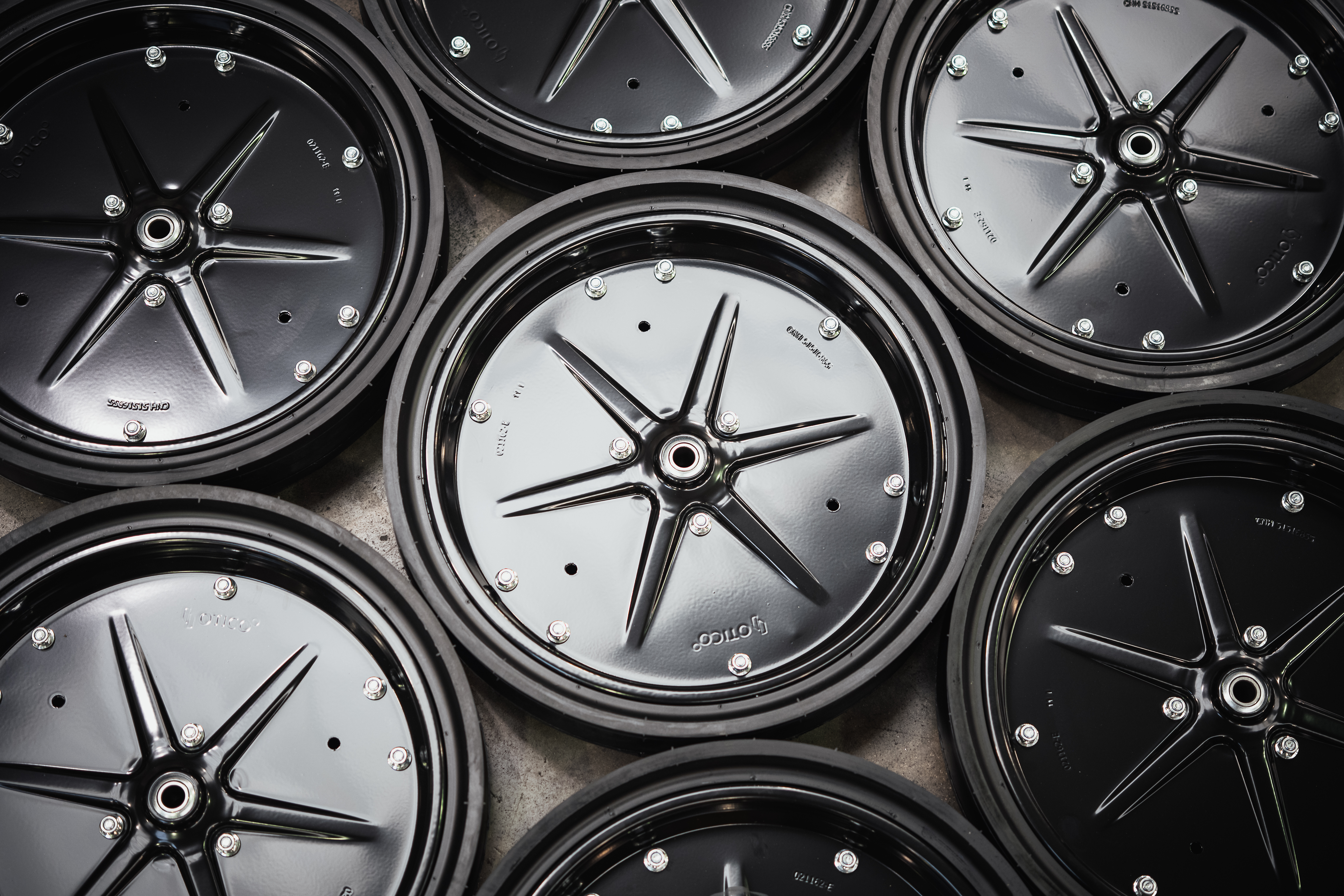 ROUES INNOVANTES - Qualité PREMIUM