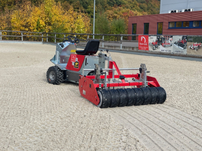 NOUVEAU ROULEAU POUR CENTRES ÉQUESTRES – SÉCURITÉ ET CONFORT GARANTIS